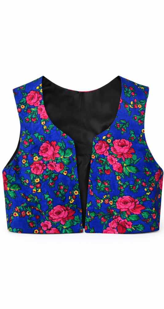 Traditional Kurdish clothing. Kurdish vest with flowers